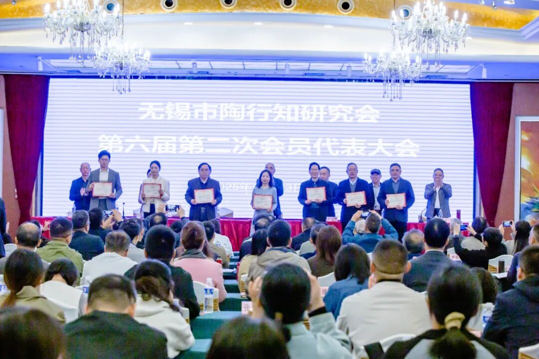 f03936993e54ddb1f9c2cf3d340a77b6.jpg f03936993e54ddb1f9c2cf3d340a77b6.jpg